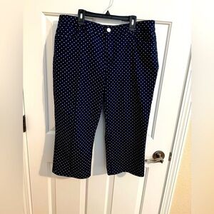 Chaps Perfectly Polished Slim Stretch Capris Polka Dot Size 12.